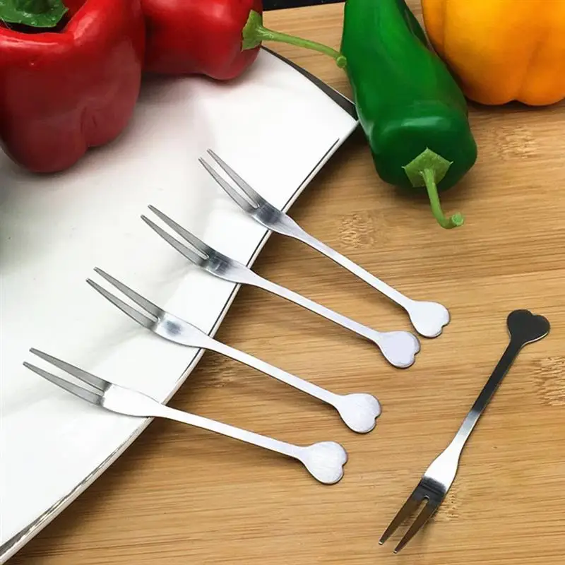 Stainless Steel Heart Dinner Forks Cutlery Simple Fruits Picks Appetizer Dessert Salad Forks
Stainless Steel Heart Dinner Forks Cutlery Simple Fruits Picks Appetizer Dessert Salad Forks