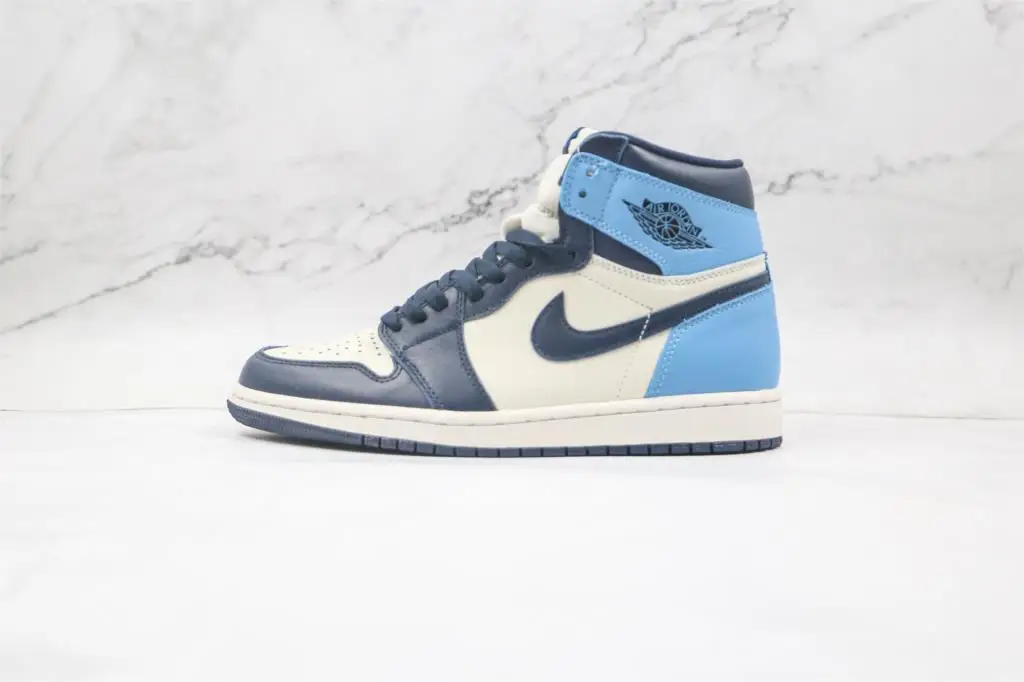 Autntico ar orijinal aj 1 retro tnis de basquete turbo tribunal verde roxo branco universidade azul ao ar livre para o homem 
Autntico ar orijinal aj 1 retro tnis de basquete turbo tribunal verde roxo branco universidade azul ao ar livre para o homem