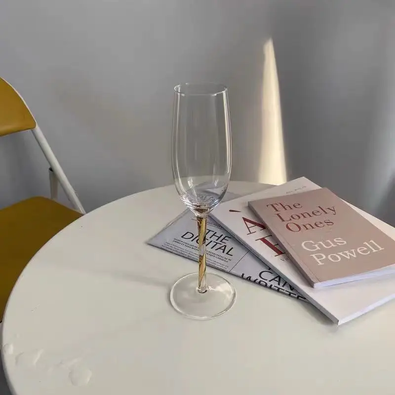 22K Gold Rhapsody Luxury Wine Set Fashion Crystal Wine Glass Gold Bar Goblet Wine Glass Decorative Wine Glass
22K Gold Rhapsody Luxury Wine Set Fashion Crystal Wine Glass Gold Bar Goblet Wine Glass Decorative Wine Glass