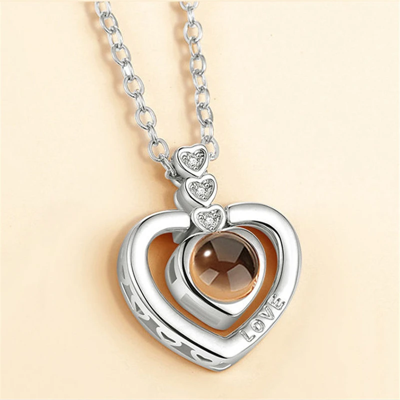 2020 New Projection Necklace Valentine's Day Gift Gift Memory Projection Necklace New 100 Languages I Love You Heart Necklace
2020 New Projection Necklace Valentine's Day Gift Gift Memory Projection Necklace New 100 Languages I Love You Heart Necklace