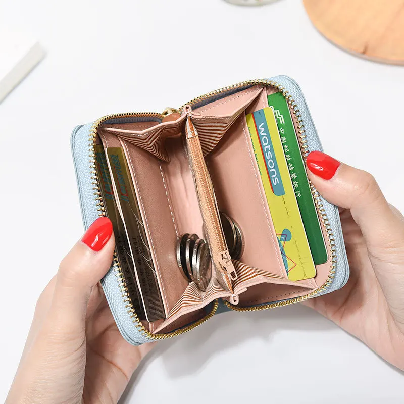 New Women's Wallet Tassel Purse Female Short Graffiti Leave Pouch Handbag Coin PU Leather Purses Card Holder Carteira 
New Women's Wallet Tassel Purse Female Short Graffiti Leave Pouch Handbag Coin PU Leather Purses Card Holder Carteira