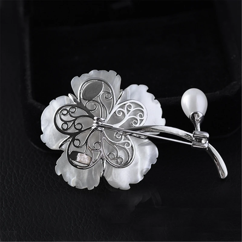 1PC Flower Brooches for Women Vintage Fashion Style Elegant Wedding Pins Party Brooch Accessories
1PC Flower Brooches for Women Vintage Fashion Style Elegant Wedding Pins Party Brooch Accessories