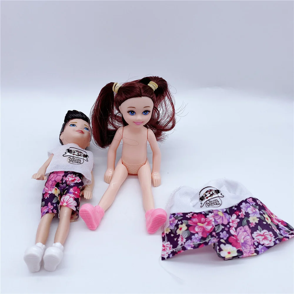 3 Person Family Combination 11.5" +5" Doll/daddy/mother/girl/boy/pregnant Woman Puppy/pet Game Children Educational Toy
3 Person Family Combination 11.5" +5" Doll/daddy/mother/girl/boy/pregnant Woman Puppy/pet Game Children Educational Toy