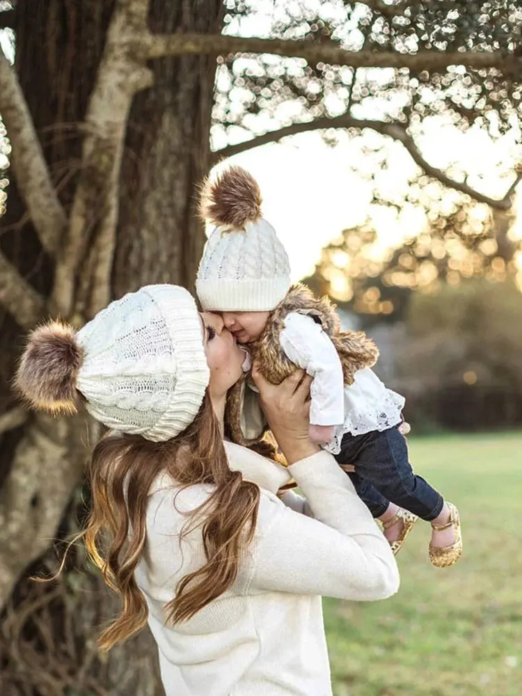 Infant Baby And Mom Hat Cute Winter Knited Warm Soft Beanie Hairball Cap For Newborn Mommy And Me Family Matching Caps Hats 2021
Infant Baby And Mom Hat Cute Winter Knited Warm Soft Beanie Hairball Cap For Newborn Mommy And Me Family Matching Caps Hats 2021
