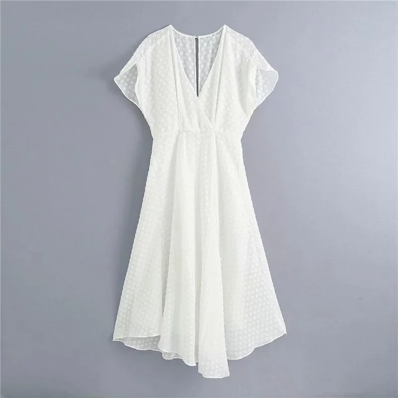 chic lady autumn fashion polka dot embroidery white za long dresses women 2020 elegant high waist short sleeve v-neck slim dress
chic lady autumn fashion polka dot embroidery white za long dresses women 2020 elegant high waist short sleeve v-neck slim dress