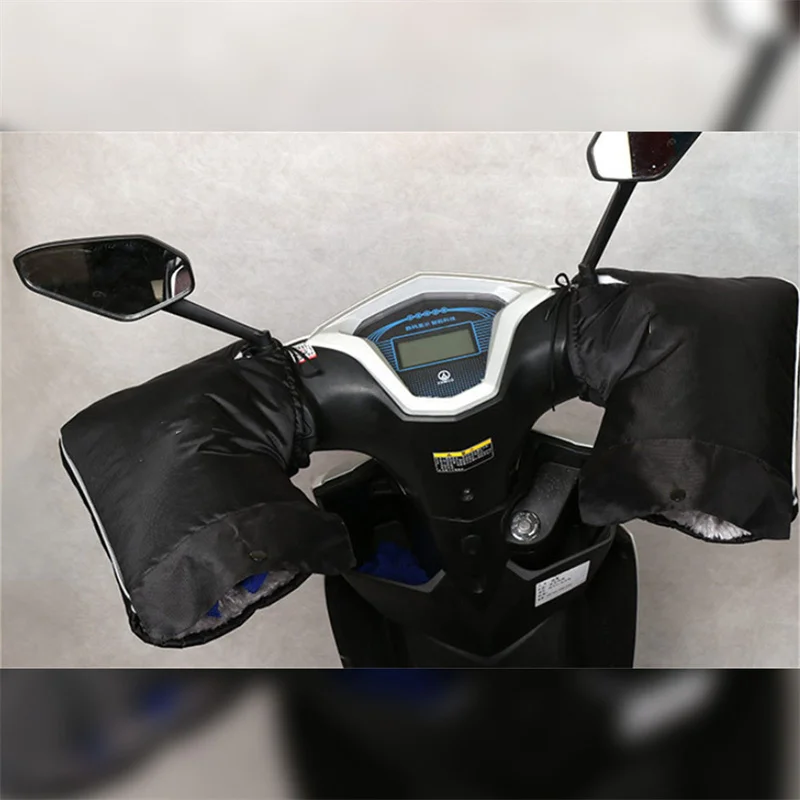 Protective Motorcycle Scooter Thick Warm Handlebar Muff Grip Handle Bar Muff Rainproof Riding Winter Warmer Thermal Cover Gloves
Protective Motorcycle Scooter Thick Warm Handlebar Muff Grip Handle Bar Muff Rainproof Riding Winter Warmer Thermal Cover Gloves