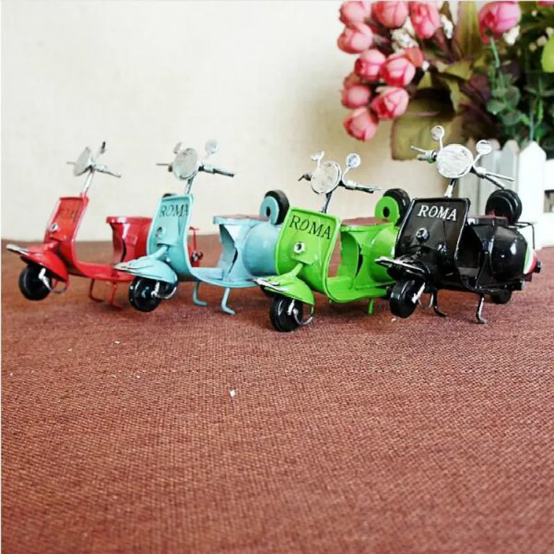 4pcs/set cute mini scooter motorcycle model miniature figurines metal crafts home decoration Accessories room Ornaments 
4pcs/set cute mini scooter motorcycle model miniature figurines metal crafts home decoration Accessories room Ornaments