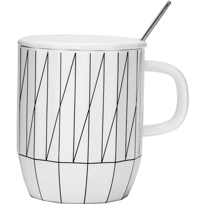 Christmas Mug Creative Coffee Cup Ceramic Coffee Cup with And Spoon Simple Water Cup Coffee Cup Breakfast Ceramic
Christmas Mug Creative Coffee Cup Ceramic Coffee Cup with And Spoon Simple Water Cup Coffee Cup Breakfast Ceramic