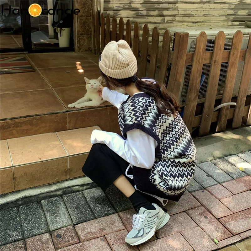 Contrast Sleeveless Sweater Ladies Spring Autumn Loose Korean Retro Vest Female 
Contrast Sleeveless Sweater Ladies Spring Autumn Loose Korean Retro Vest Female