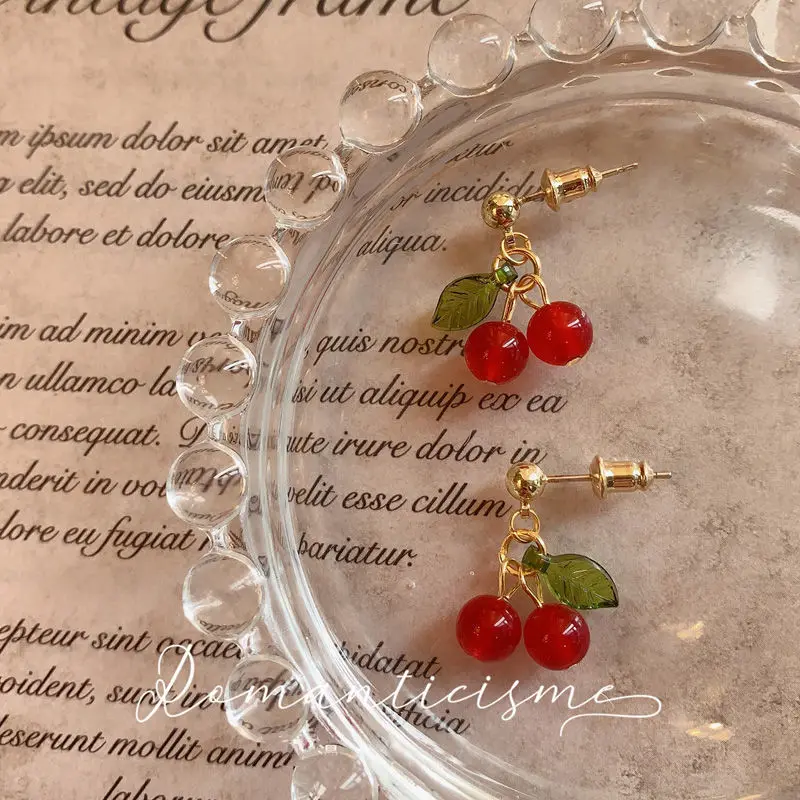 Summer girl cherry ins retro red sweet simple stud earring earrings female 2021 accessories
Summer girl cherry ins retro red sweet simple stud earring earrings female 2021 accessories