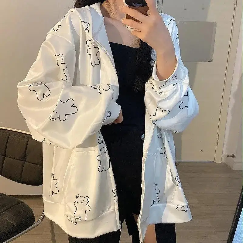 Women Hooded Coat Loose 2021 Autumn New Harajuku Little Bear Cartoon Print Outerwear winter Cute Girl Student Oversized Jacket
Women Hooded Coat Loose 2021 Autumn New Harajuku Little Bear Cartoon Print Outerwear winter Cute Girl Student Oversized Jacket