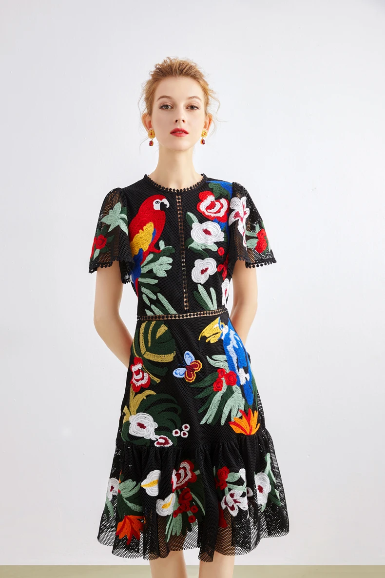 Women's Runway Dresses O Neck Short Sleeves Embroidery Elegant High Street Fashion Casual Dresses
Women's Runway Dresses O Neck Short Sleeves Embroidery Elegant High Street Fashion Casual Dresses