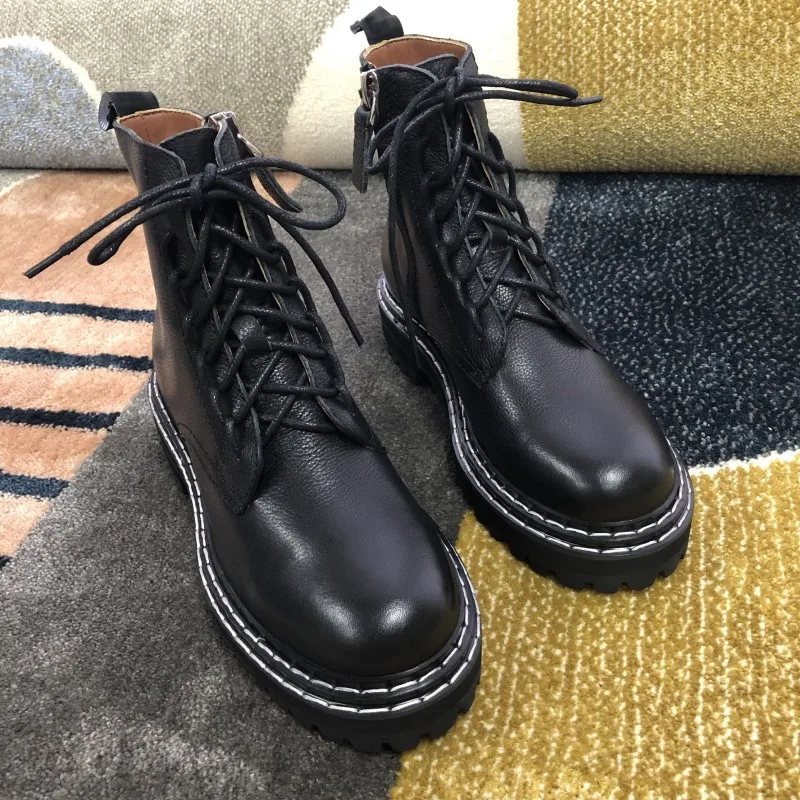 Design New British Lace Up Thick Bottom Womens Platform Ankle Boots Fashion Round Toe Comfort Suquar Heel Zapatos De Mujer
Design New British Lace Up Thick Bottom Womens Platform Ankle Boots Fashion Round Toe Comfort Suquar Heel Zapatos De Mujer