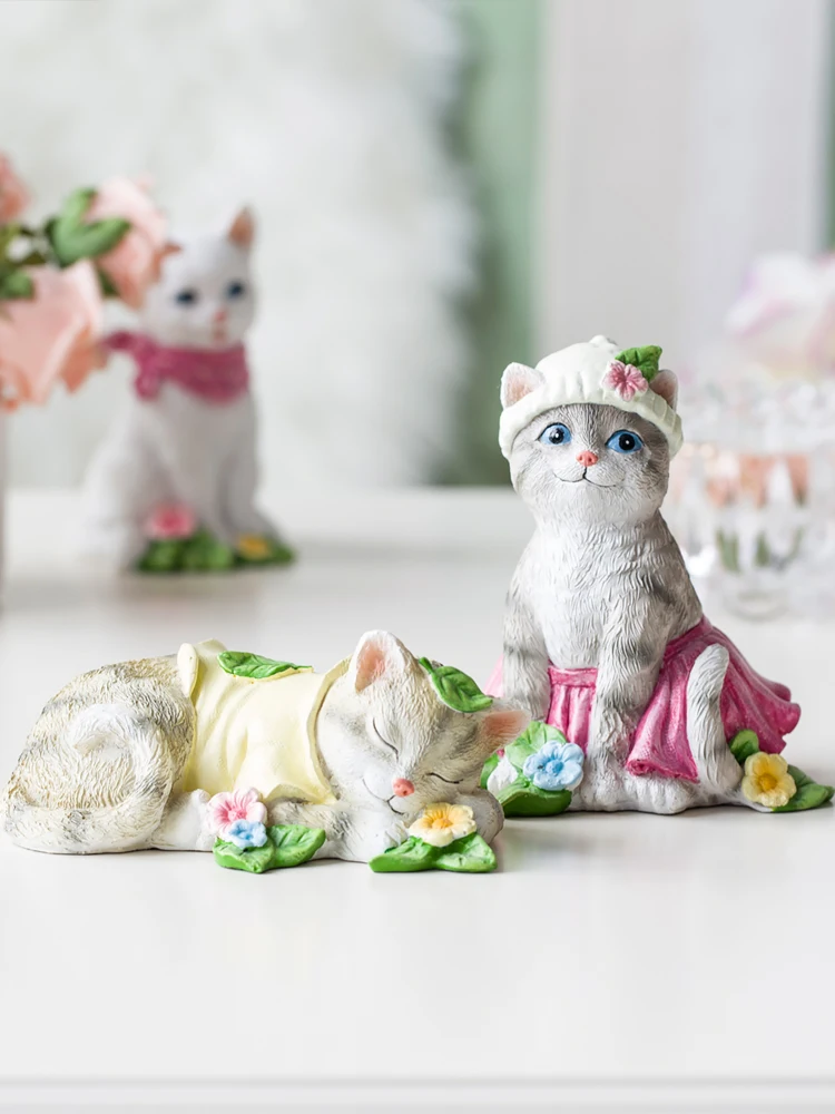 Имитация кота, украшения для дома, аксессуары из смолы, креативные милые настольные украшения, поделки, подарки, настольные маленькие украш...
Имитация кота, украшения для дома, аксессуары из смолы, креативные милые настольные украшения, поделки, подарки, настольные маленькие украш...