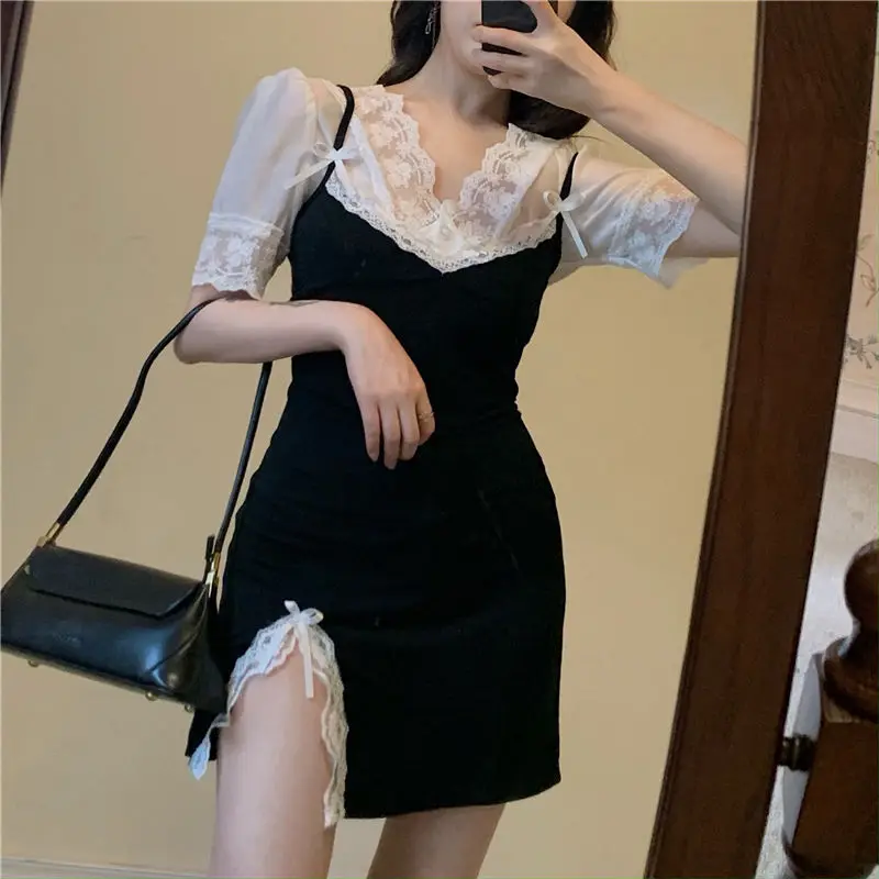 Lace Sexy Lolita Girl 2021 New Summer Suspender Buttock Split Slim Dress Two Piece Set Women
Lace Sexy Lolita Girl 2021 New Summer Suspender Buttock Split Slim Dress Two Piece Set Women