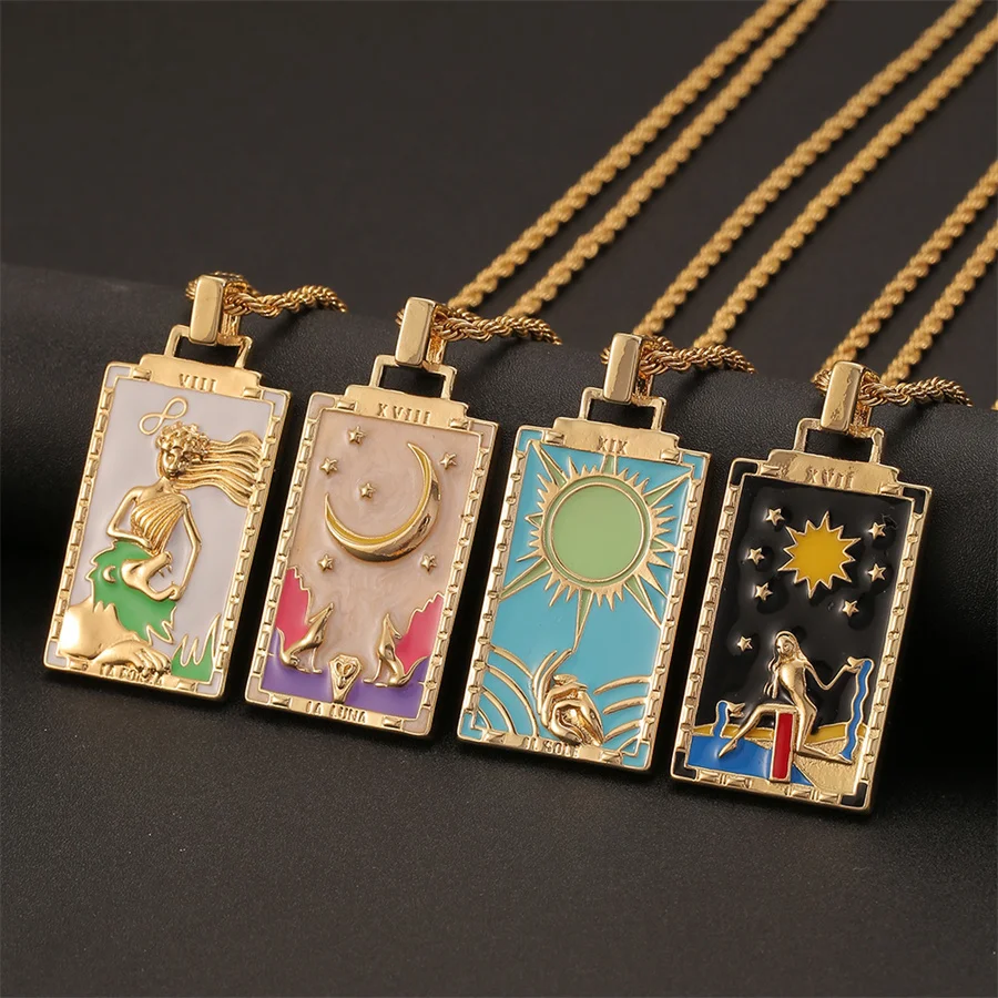 

2021 New Fashion Hip-hop Oil Drip Tarot Sun Star Moon Pendant Necklace Exaggerate Twist-link Chain Square Pendant Necklace