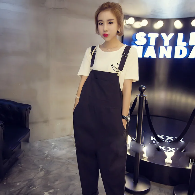 Elegant Women's Plus Size Relaxed fit Jumpsuits Solid Color High Waist Cropped Casual Pant Bib Overalls Playsuit
Elegant Women's Plus Size Relaxed fit Jumpsuits Solid Color High Waist Cropped Casual Pant Bib Overalls Playsuit