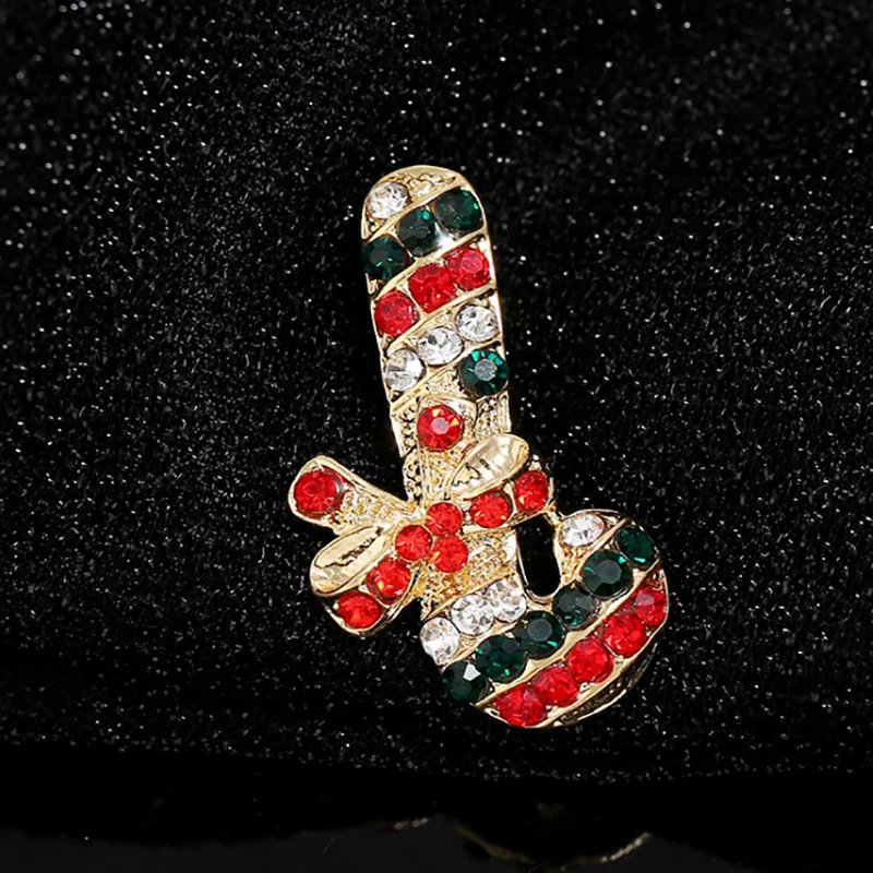 Christmas Brooches Pins Cute Santa Snowman Hat gloves Bells Socks Candy Enamel Pin Badges Brooch For Women Gift
Christmas Brooches Pins Cute Santa Snowman Hat gloves Bells Socks Candy Enamel Pin Badges Brooch For Women Gift