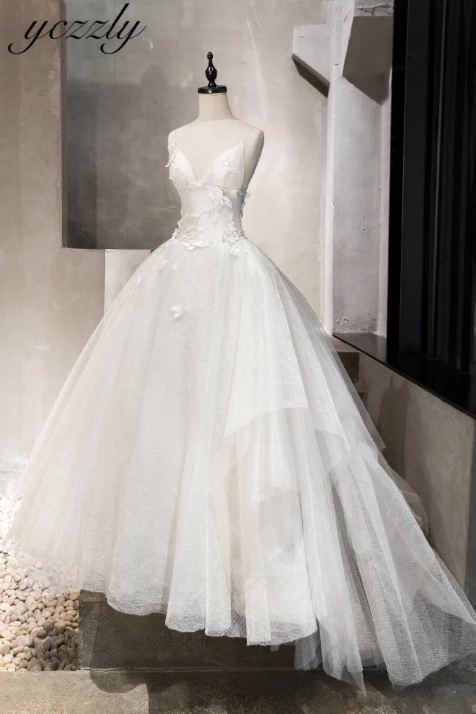 Vestido Noiva 2019 Simple Spaghetti Straps Ball Gown Flowers Beading Long Wedding Dresses Plus Size Wedding Gowns Mariage RW448
Vestido Noiva 2019 Simple Spaghetti Straps Ball Gown Flowers Beading Long Wedding Dresses Plus Size Wedding Gowns Mariage RW448