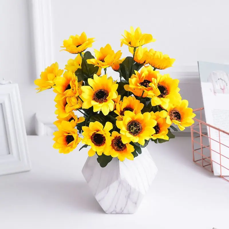 Artificial Sunflowers 7 Heads 7cm Diameters Bouquet Fake Flowers Autumn Home Decor Wedding Party Christmas Decorations CK28S
Artificial Sunflowers 7 Heads 7cm Diameters Bouquet Fake Flowers Autumn Home Decor Wedding Party Christmas Decorations CK28S