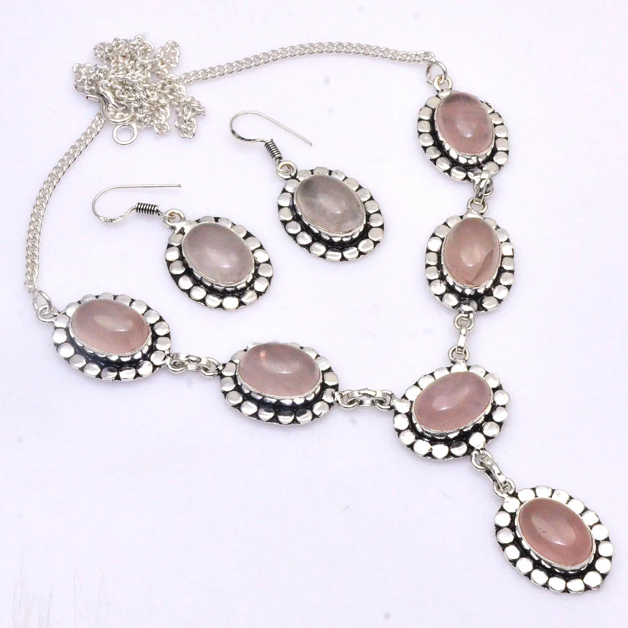 Genuine Rose Quartz Necklace + Earings Silver Overlay over Copper, 52 cm , N4690
Genuine Rose Quartz Necklace + Earings Silver Overlay over Copper, 52 cm , N4690