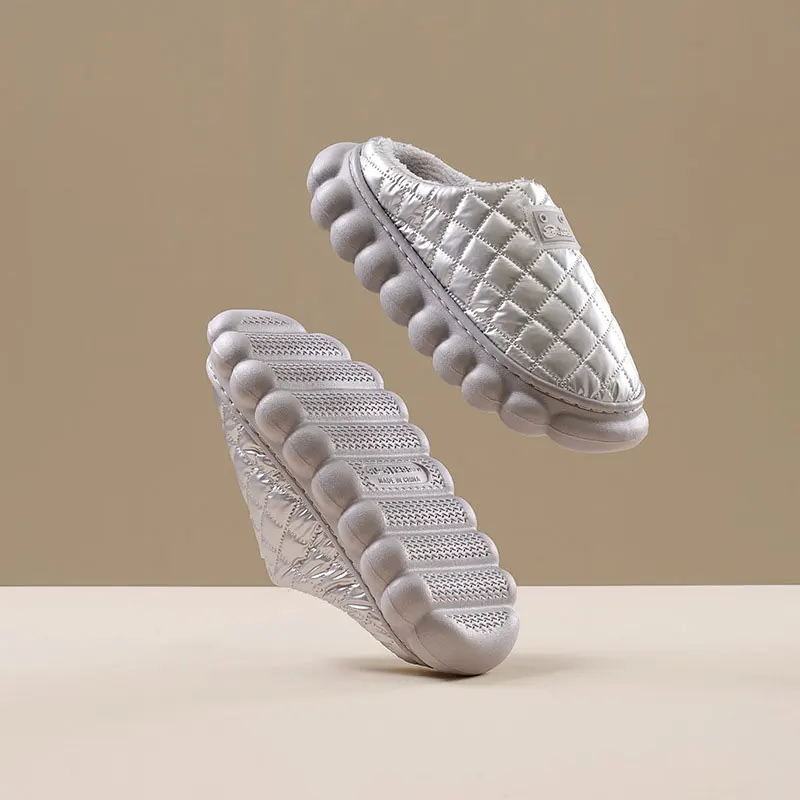 Fluffyfun Fashion Balls Slippers Warm Cotton Home Shoes2021 Winter New Designer Cool Women Indoor Bedroom Soft Plush Men Couples
Fluffyfun Fashion Balls Slippers Warm Cotton Home Shoes2021 Winter New Designer Cool Women Indoor Bedroom Soft Plush Men Couples