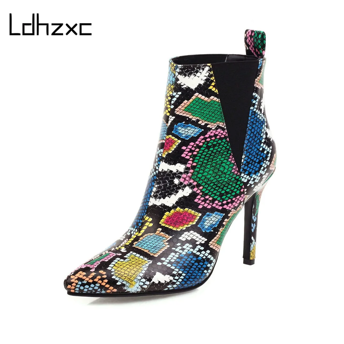 LDHZXC 2020 New Brand women shoes high heel ankle boots mixed colors Pointed toe platform ankle boots winter ladies shoes
LDHZXC 2020 New Brand women shoes high heel ankle boots mixed colors Pointed toe platform ankle boots winter ladies shoes