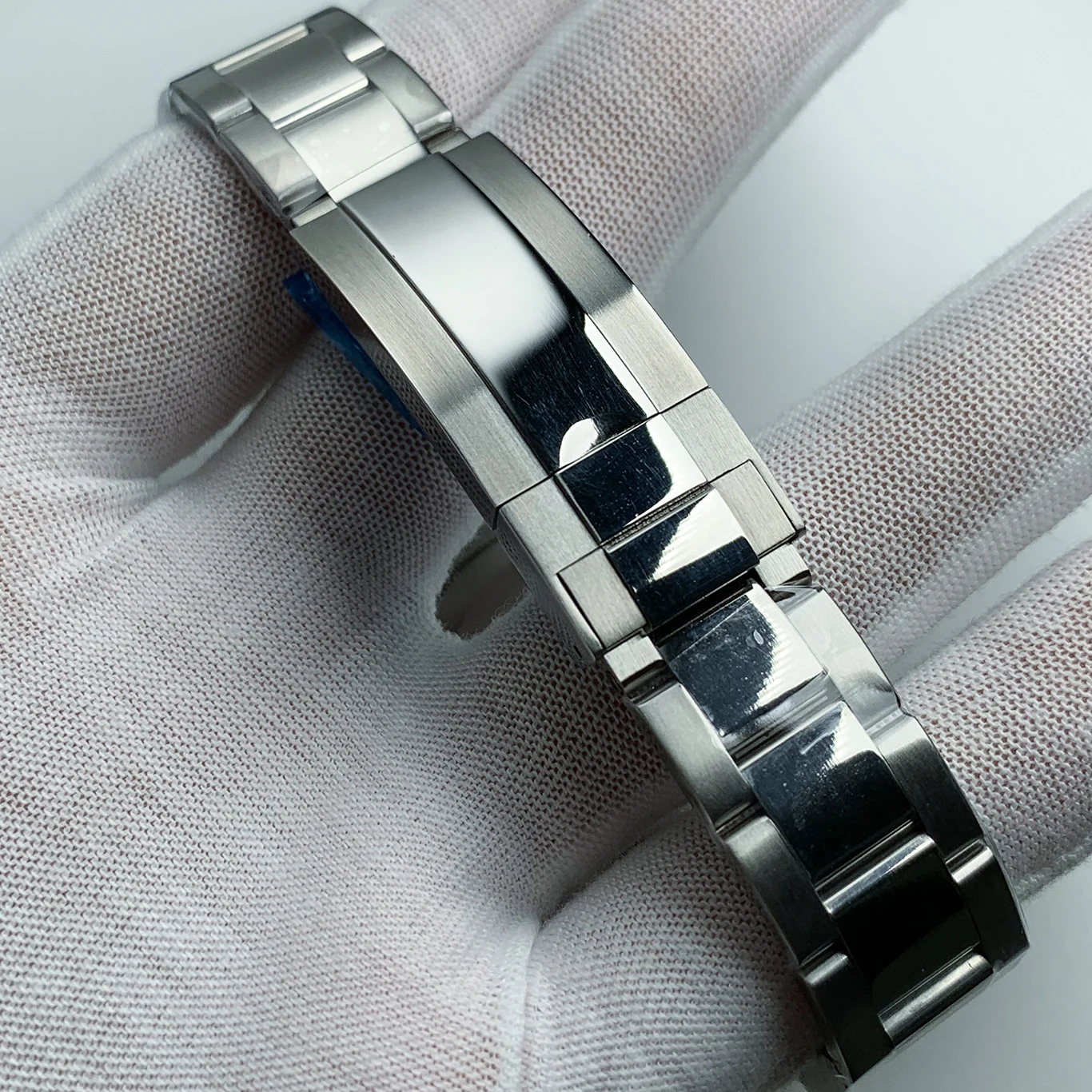 Автоматические мужские часы сапфировое стекло черный циферблат светящаяся рука