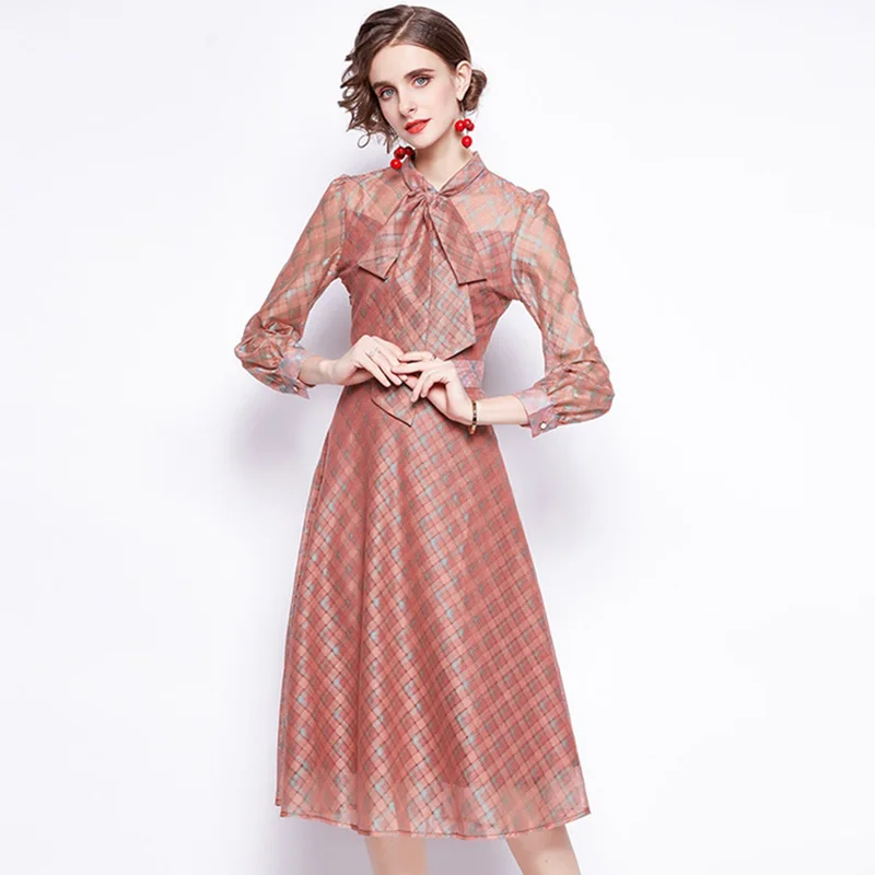 New Women Dress Summer 2021 Elegant Fashionable Long Sleeve Empire Waist Maxi Flowing Slim Plaid Dress
New Women Dress Summer 2021 Elegant Fashionable Long Sleeve Empire Waist Maxi Flowing Slim Plaid Dress