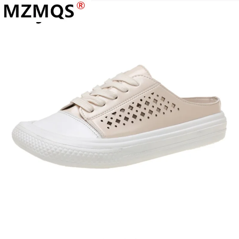 2021 Summer New Women's Openwork Slippers Sexy Square Head Breathable Slippers Shoes for Woman Fashion Outdoor Light Slippers
2021 Summer New Women's Openwork Slippers Sexy Square Head Breathable Slippers Shoes for Woman Fashion Outdoor Light Slippers