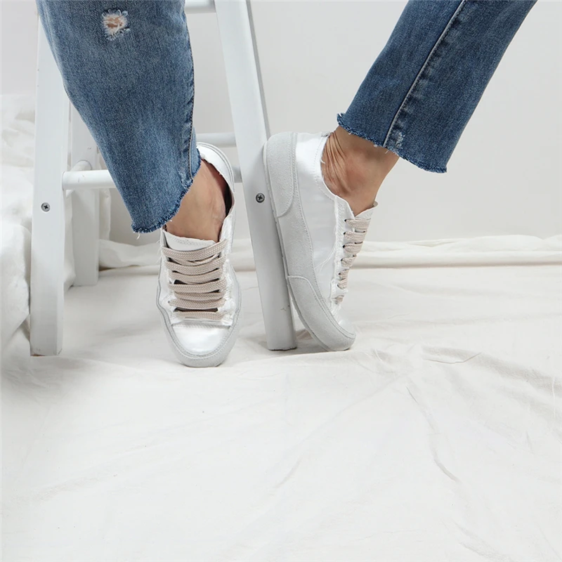 Luxury Brand Leather Casual Flat Shoes Women Sneakers White Comfort Woman Vulcanized Shoes Female Soft Sole Footwear 2021 Newest
Luxury Brand Leather Casual Flat Shoes Women Sneakers White Comfort Woman Vulcanized Shoes Female Soft Sole Footwear 2021 Newest