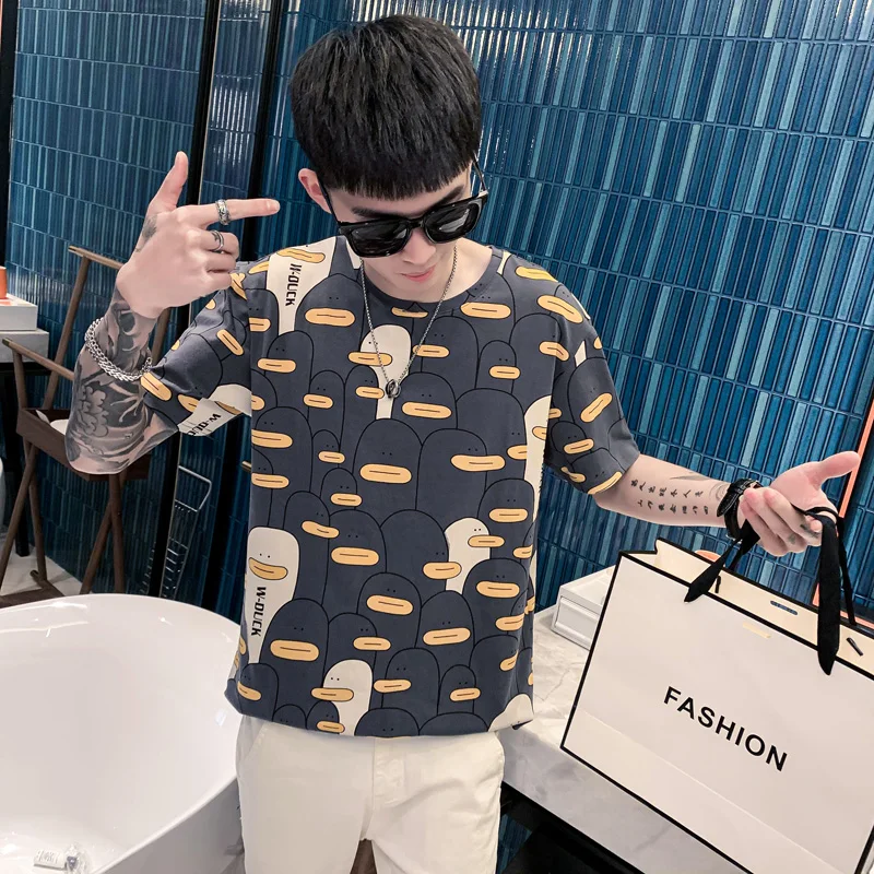Men's slim round neck cotton short-sleeved T-shirt fashion printing personality trend wild thin section breathable 2021 summer
Men's slim round neck cotton short-sleeved T-shirt fashion printing personality trend wild thin section breathable 2021 summer