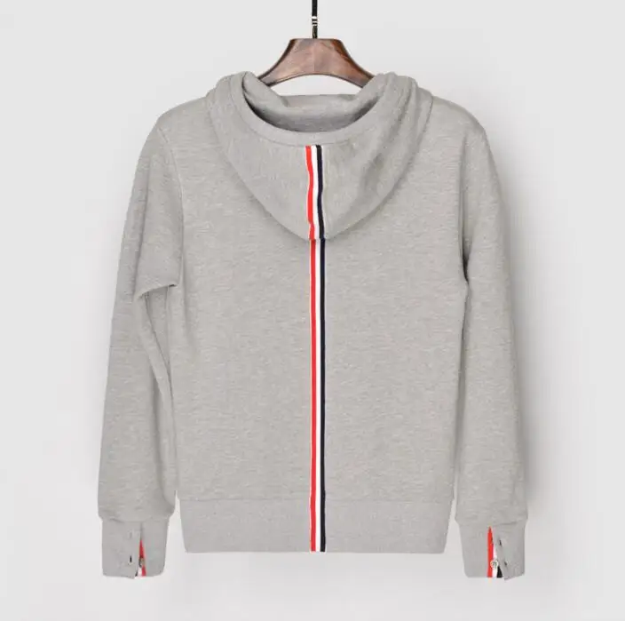 2021 Fashion TB THOM Brand striped hooded Clothing Cotton Jacket Men Women Sweatshirts Hoodies Pullovers Casual Sportswear Coat
2021 Fashion TB THOM Brand striped hooded Clothing Cotton Jacket Men Women Sweatshirts Hoodies Pullovers Casual Sportswear Coat