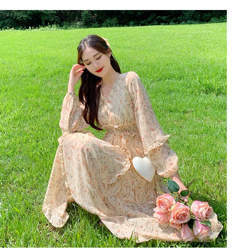 Vintage Dress Women Korean Japanese Spring Summer Sexy Boho Vacation Beach Halter High Waist Party Plus Size Vestidos Streetwear
Vintage Dress Women Korean Japanese Spring Summer Sexy Boho Vacation Beach Halter High Waist Party Plus Size Vestidos Streetwear