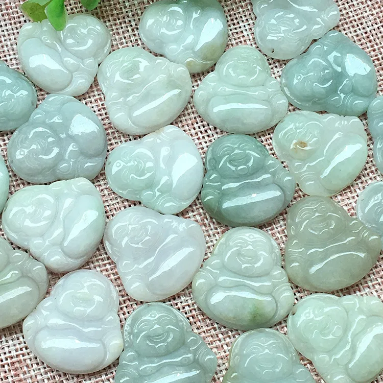 Natural emerald artificial carving Buddha necklace pendant jade Buddha Laughing Buddha
Natural emerald artificial carving Buddha necklace pendant jade Buddha Laughing Buddha