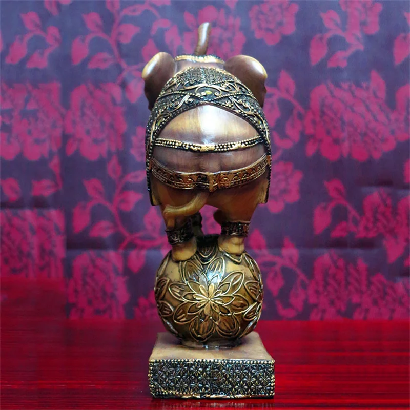 Bao Guang Ta Southeast Asian Style Auspicious Elephant Statue European Living Room Office Bar Cafe Home Decor Sculpture A3385
Bao Guang Ta Southeast Asian Style Auspicious Elephant Statue European Living Room Office Bar Cafe Home Decor Sculpture A3385