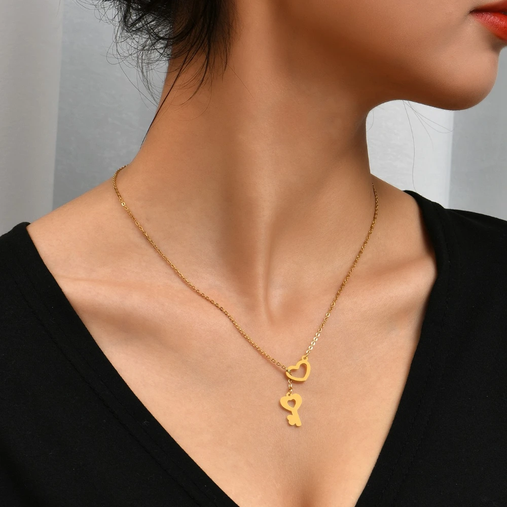Women Stainless Steel Necklace Earrings Jewelry Set Gold Color Heart Shaped Key Jewelry Set Surprise Birthday Gift for Gifriend
Women Stainless Steel Necklace Earrings Jewelry Set Gold Color Heart Shaped Key Jewelry Set Surprise Birthday Gift for Gifriend