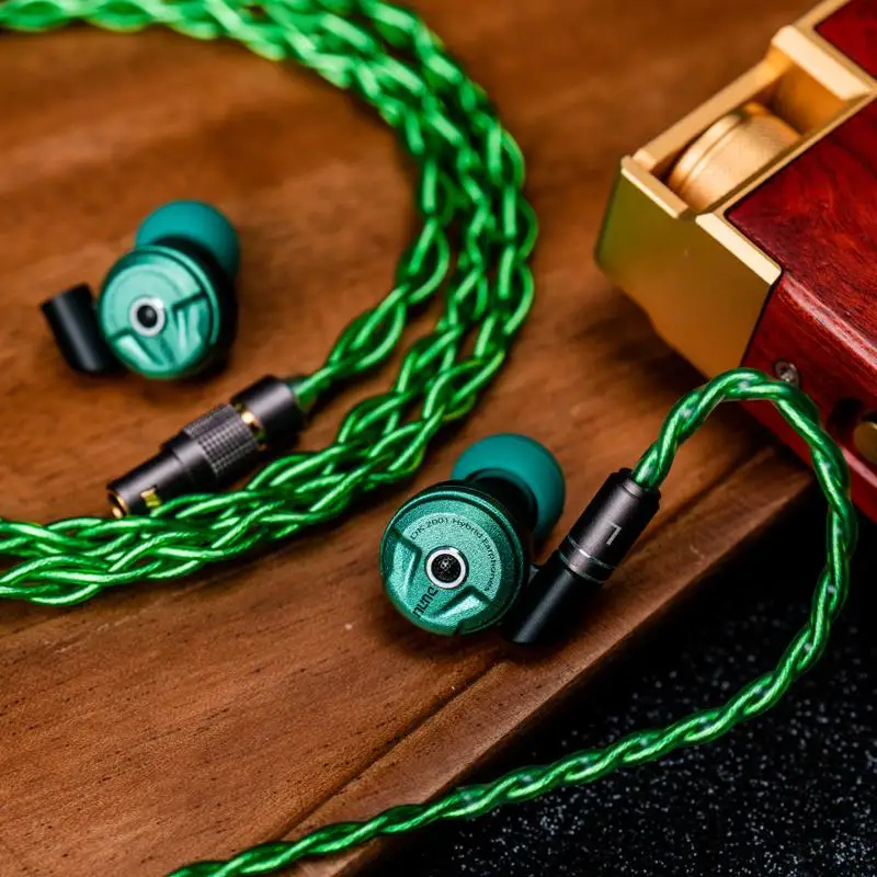 DUNU VIRIDIAN 3.5mm Sig-end Upgrade Earphone Cable 4 Core High-purity Pure Silver Litz Wire MMCX 0.78mm for DK3001 PRO DK2001 
DUNU VIRIDIAN 3.5mm Sig-end Upgrade Earphone Cable 4 Core High-purity Pure Silver Litz Wire MMCX 0.78mm for DK3001 PRO DK2001