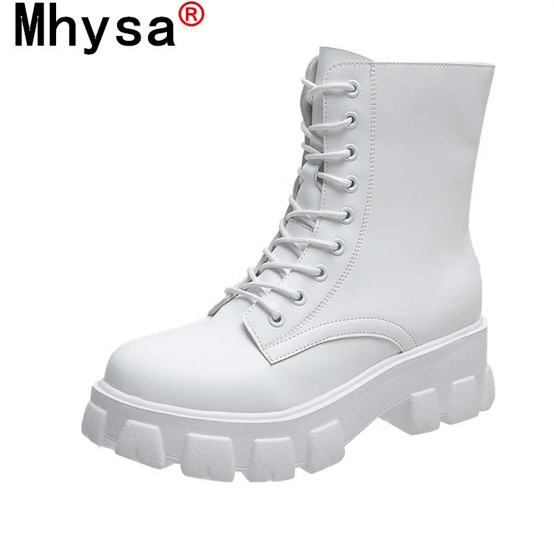2021 Women Anklet Boots Round Toe Thick Sole Comfortable Platform Snow Boots for Woman Winter Female Keep Warm Botas De Mujer 
2021 Women Anklet Boots Round Toe Thick Sole Comfortable Platform Snow Boots for Woman Winter Female Keep Warm Botas De Mujer