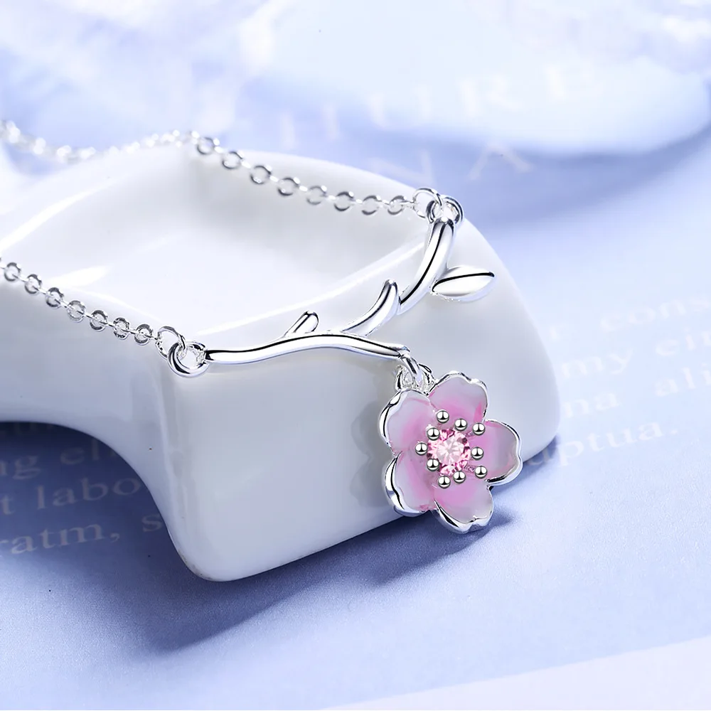 Jellystory fashion 925 sterling silver jewelry necklace with flower shape korean style pendant for women wedding promise banquet
Jellystory fashion 925 sterling silver jewelry necklace with flower shape korean style pendant for women wedding promise banquet