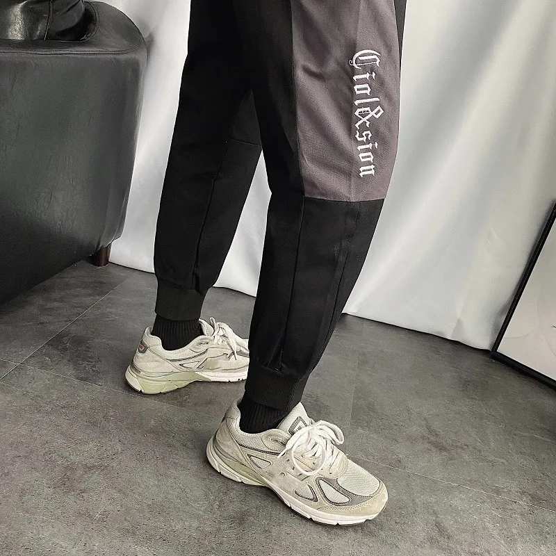 High quality Leisure Men's pants Fashion Embroidery Letter Sports Men pants Jogger Street attire Loose Comfortable Long pants
High quality Leisure Men's pants Fashion Embroidery Letter Sports Men pants Jogger Street attire Loose Comfortable Long pants