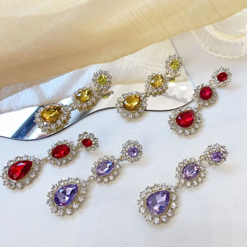 Korean Star Same Style Vintage Fashion Sparkl Waterdrop Crystal Dangle Earrings For Women Girls Long Oorbellen arty Jewelry
Korean Star Same Style Vintage Fashion Sparkl Waterdrop Crystal Dangle Earrings For Women Girls Long Oorbellen arty Jewelry