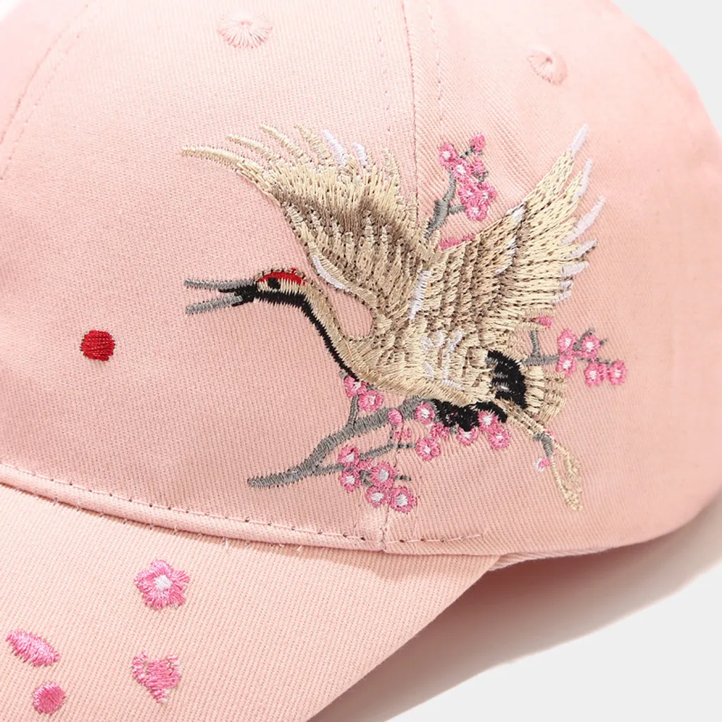 Embroidery Birds Baseball Cap Summer Outdoor Sport Breathable Caps Fashion Leisure Hat Simple Sunscreen Duck Tongue Hat 207
Embroidery Birds Baseball Cap Summer Outdoor Sport Breathable Caps Fashion Leisure Hat Simple Sunscreen Duck Tongue Hat 207