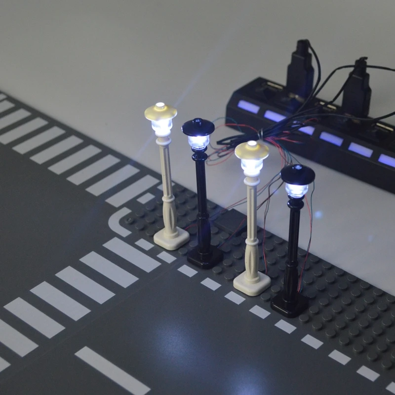 City Accessories Building Blocks LED Light 7 Ports LED USB Light-Emitting Classic Brick Compatible All Brands
City Accessories Building Blocks LED Light 7 Ports LED USB Light-Emitting Classic Brick Compatible All Brands