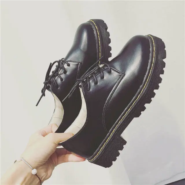 England Style Women's Oxfords Fashion Autumn Shoes Woman Round Toe Flats Platform Casual Vintage Shoes beautiful women's boots
England Style Women's Oxfords Fashion Autumn Shoes Woman Round Toe Flats Platform Casual Vintage Shoes beautiful women's boots