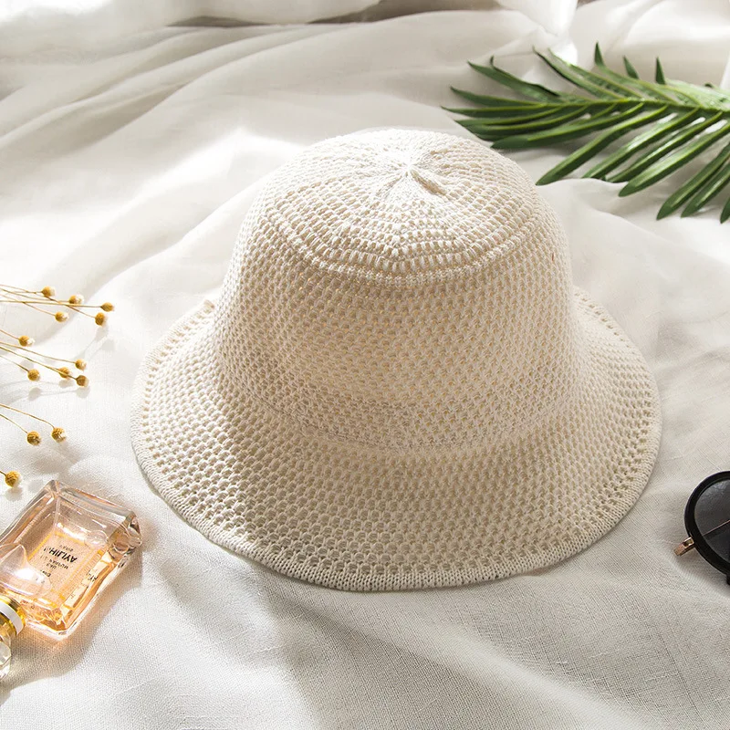 Straw hat female summer Korean sunshade hat foldable versatile Beach Hat pure color basin hat woven sun hat
Straw hat female summer Korean sunshade hat foldable versatile Beach Hat pure color basin hat woven sun hat