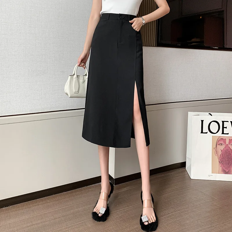 2021 New Korean Fashion Spring Black A-line Skirt OL Style Elegant Split Long Skirt Women Casual Female Midi Skirt Saia Feminina
2021 New Korean Fashion Spring Black A-line Skirt OL Style Elegant Split Long Skirt Women Casual Female Midi Skirt Saia Feminina
