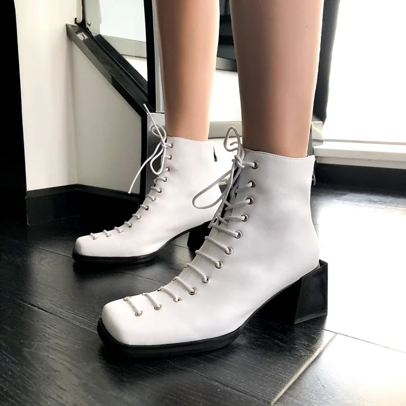 ZVQ Genuine Leather women's Shoes Square Head lace-up Ankle Boots Winter Autumn Handmade High Quality Leather Woman Booties 
ZVQ Genuine Leather women's Shoes Square Head lace-up Ankle Boots Winter Autumn Handmade High Quality Leather Woman Booties