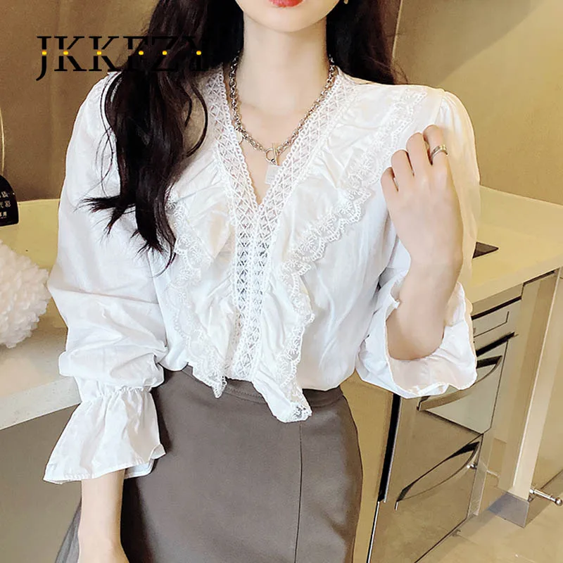 Spring Summer Korean Lace Lotus Leaf Lace Splicing V-neck Flared Sleeves White Shirt & Blouse Woman Casual Top
Spring Summer Korean Lace Lotus Leaf Lace Splicing V-neck Flared Sleeves White Shirt & Blouse Woman Casual Top