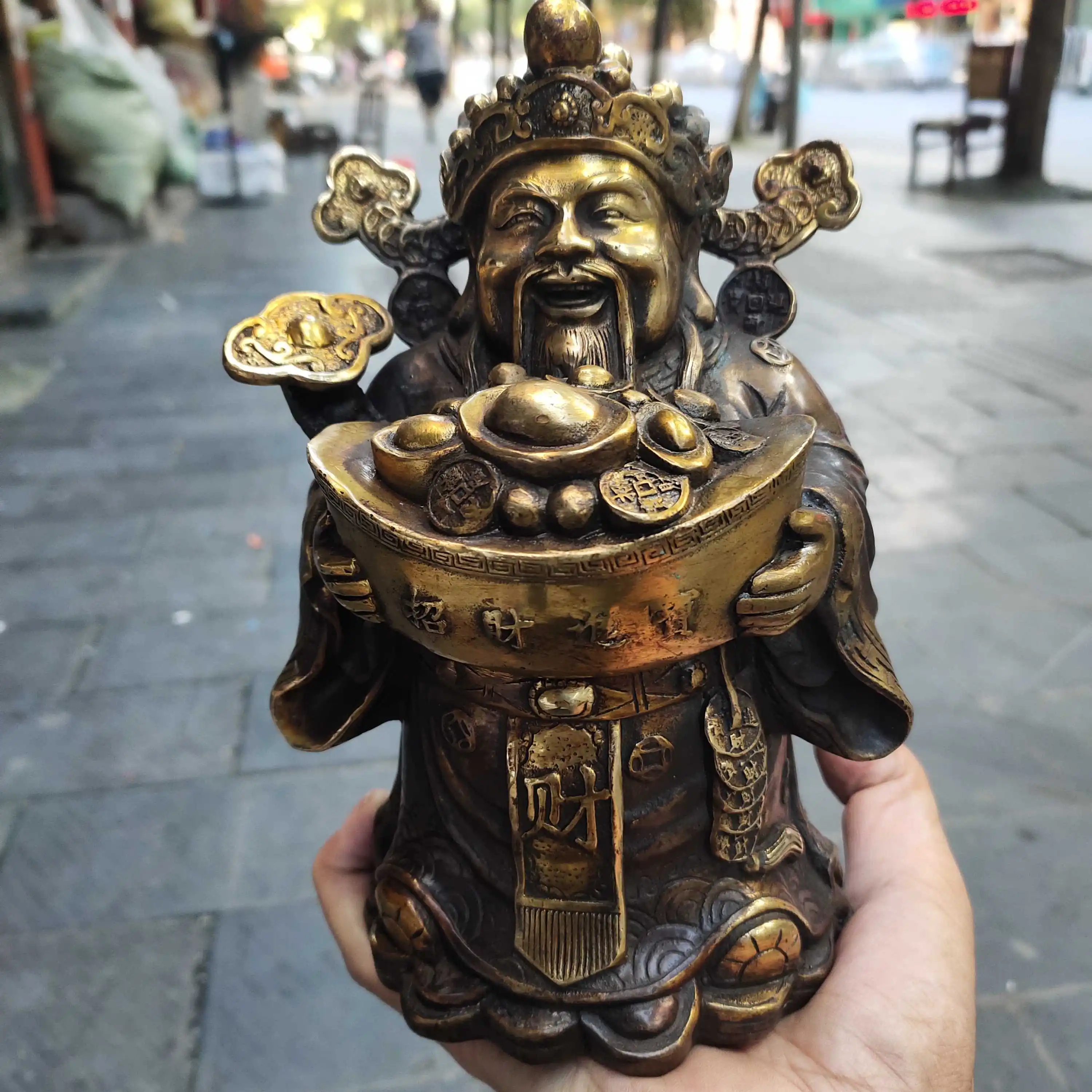 Height 21CM,Width 14CM,Old Bronze Super God of Wealth Statue,Art Collection Chinese Antique Sculpture
Height 21CM,Width 14CM,Old Bronze Super God of Wealth Statue,Art Collection Chinese Antique Sculpture